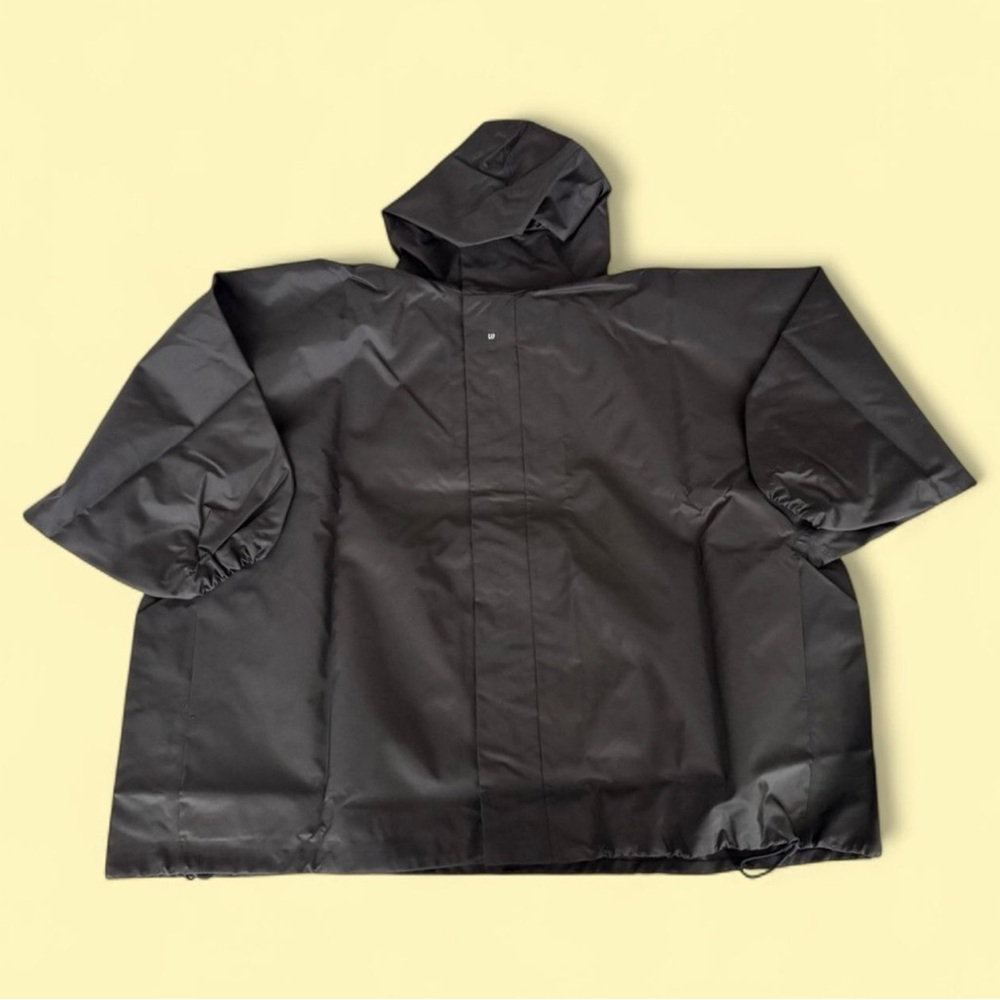 YEEZY GAP Engineered by Balenciaga T Cut Parka